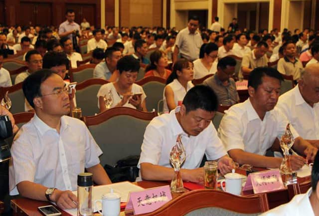 天意機(jī)械榮獲“第五屆濟(jì)寧市市長質(zhì)量獎提名獎