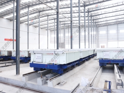 在選擇隔墻板機廠家時，需要注意什么？