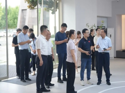 綠色建材產(chǎn)業(yè)鏈融鏈固鏈再發(fā)力！哈工大王代玉教授一行蒞臨天意機(jī)械、卓越精工考察調(diào)研