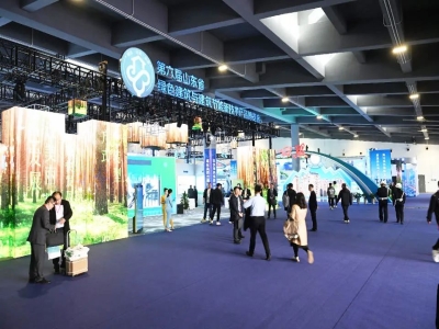 賦能綠色發(fā)展丨天意機(jī)械亮相第六屆山東綠博會(huì)