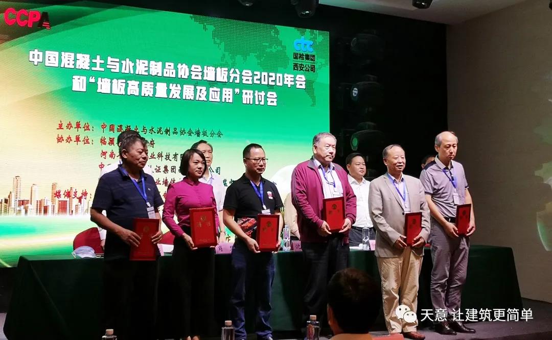 1601251574946193.jpg q4.jpg